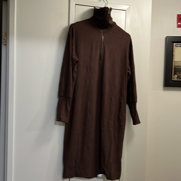 Japparel - Picture 1 of 9